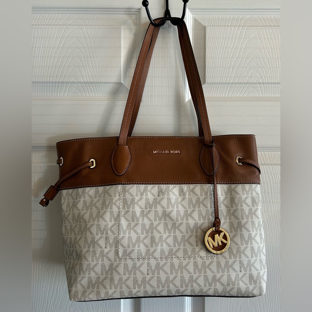Michael Kors Leather Tote Bag